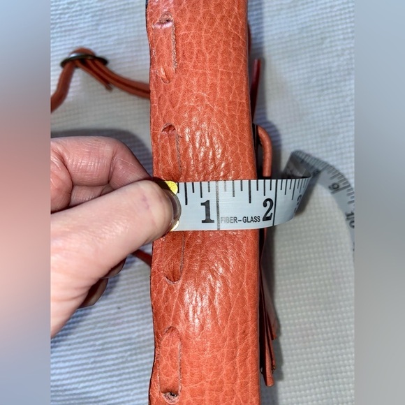 Women’s Handmade in Quebec 100% genuine leather 2 in 1 shoulder & crossbody bag - Picture 10 of 16